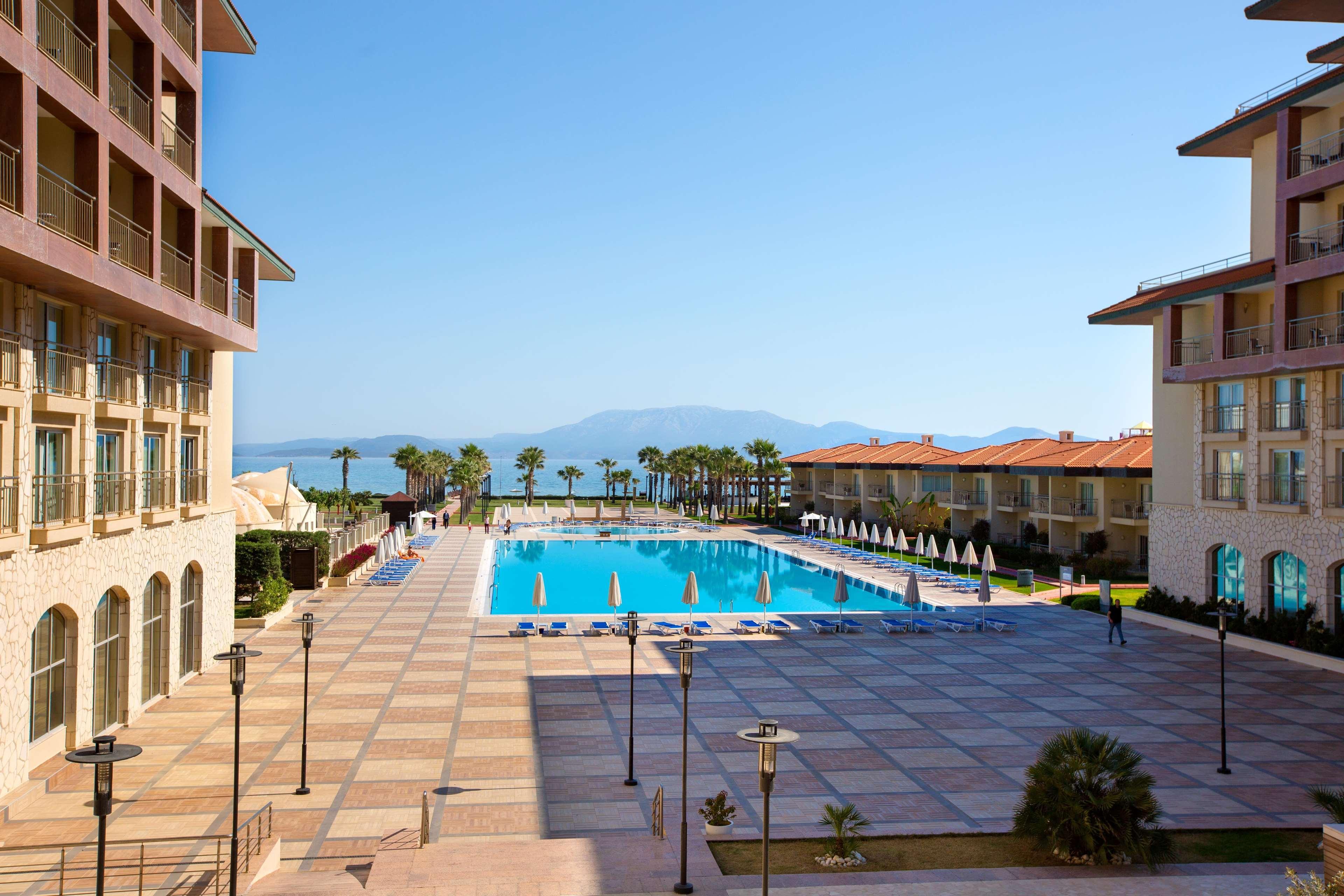 Radisson Blu Resort & Spa Cesme Exterior photo